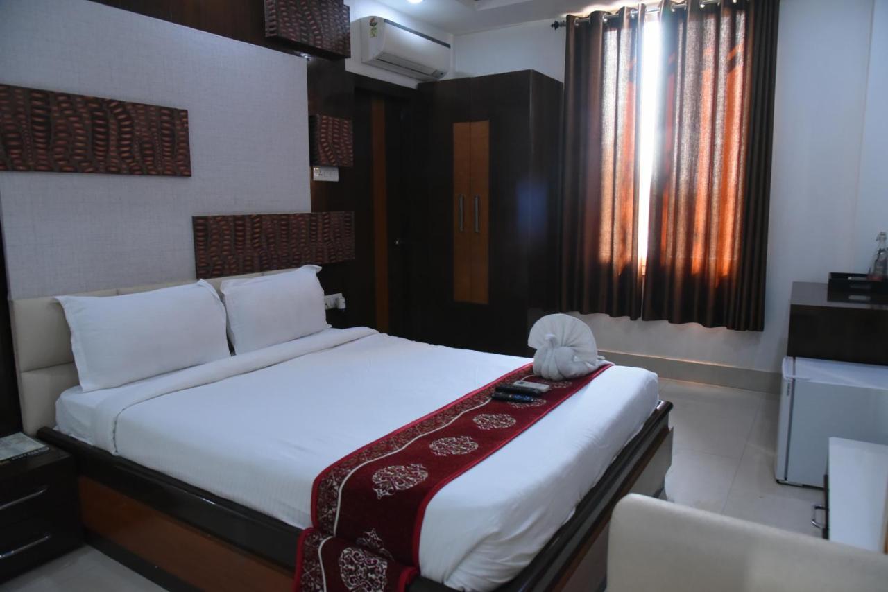 Hotel Vitthal International, Prayagraj Extérieur photo